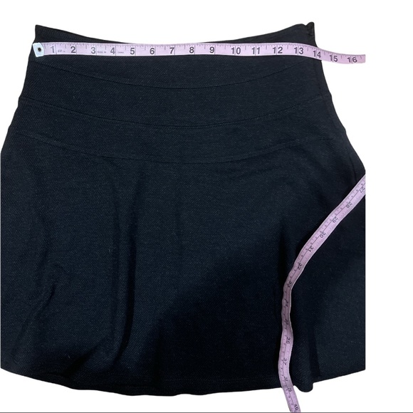 ATHLETA skirt ST2-76 - Picture 3 of 6